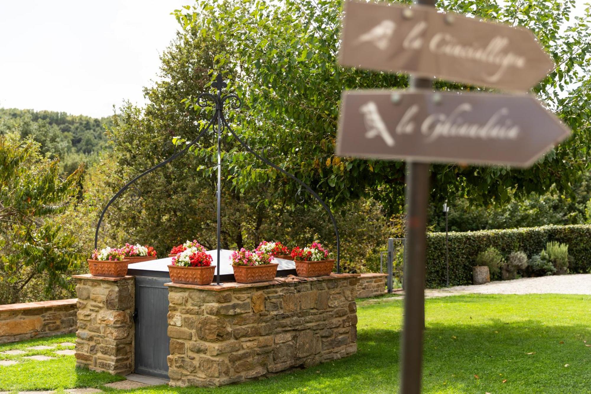 Agriturismo I Gelsi Di Santa Cristina Gubbio Bagian luar foto
