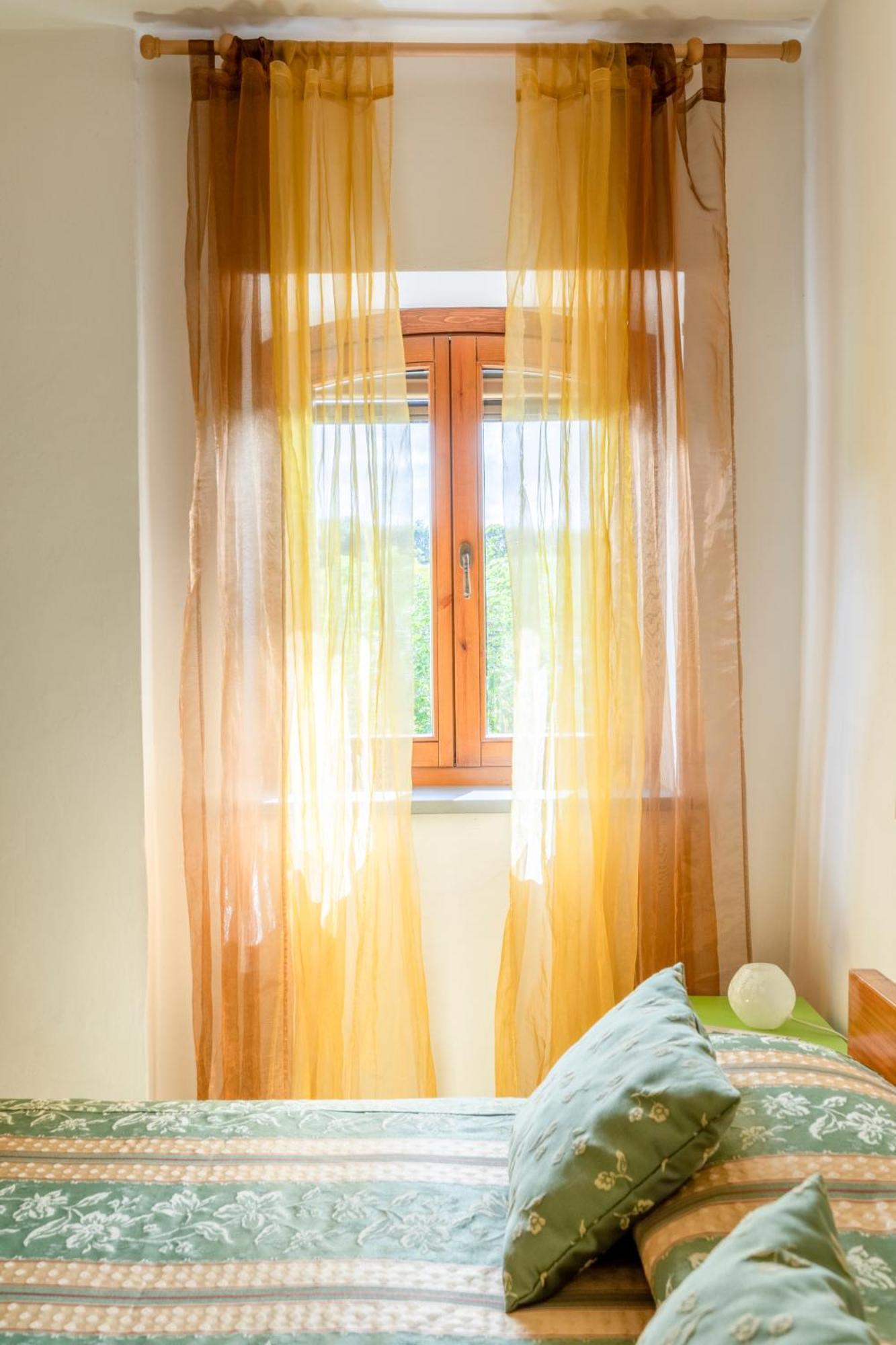 Agriturismo I Gelsi Di Santa Cristina Gubbio Bagian luar foto
