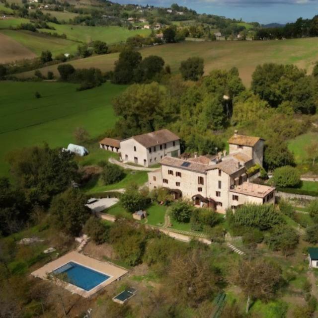 Agriturismo I Gelsi Di Santa Cristina Gubbio Bagian luar foto