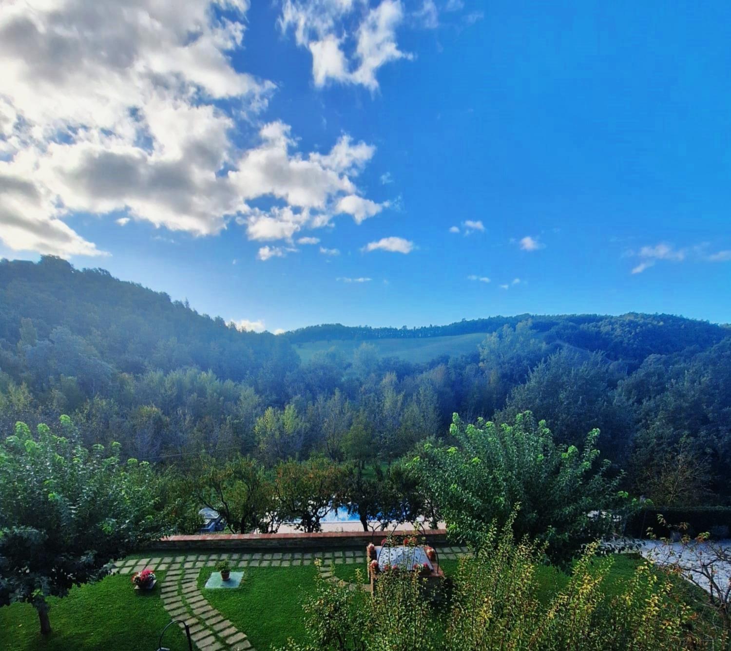 Agriturismo I Gelsi Di Santa Cristina Gubbio Bagian luar foto
