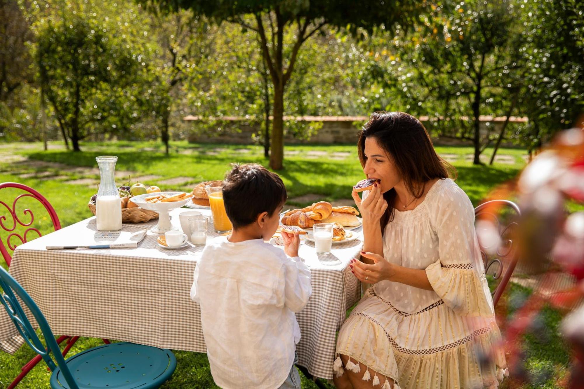 Agriturismo I Gelsi Di Santa Cristina Gubbio Bagian luar foto